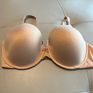 Victoria secret bra size 38DD